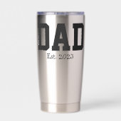 ブラックステンレス鋼にDad Establishedの太字 保温保冷タンブラー (背面)