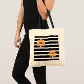 ブラックストライプの花 トートバッグ (正面(商品))
