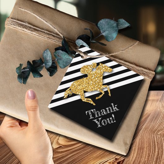 ブラックストライプの金色の競走馬 フェイバータグ