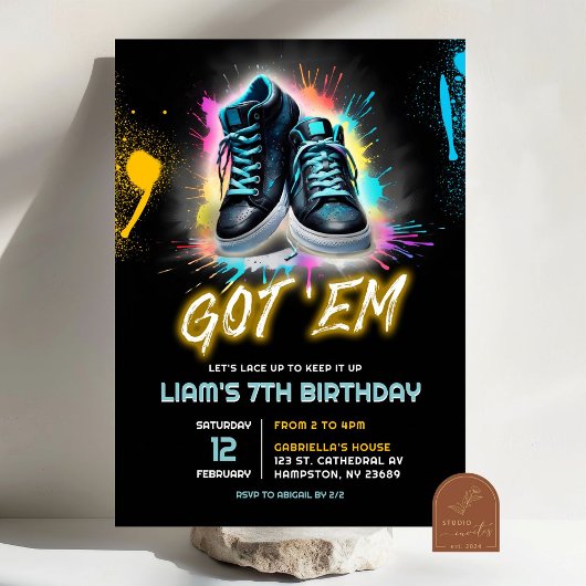 ブラックスニーカー Bash靴 Got Em 誕生日 招待状