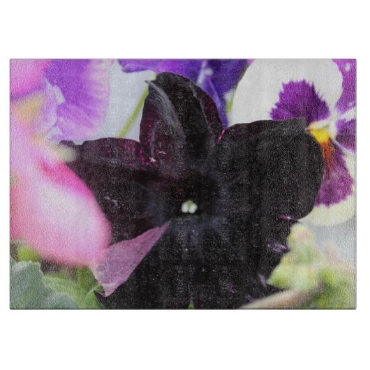 ブラックゼラニウムとカラフル開花 カッティングボード (正面)