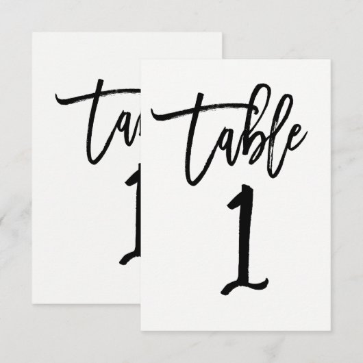 ブラックタイプ トレンディ モダン スクリプト テーブル ナンバー 1 招待状 (正面/裏面)