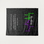 ブラックダマスクとはっきりした文字デザイン タペストリー (正面(横))