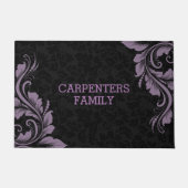 ブラックダマスクとパープルフローラレース ドアマット (正面)