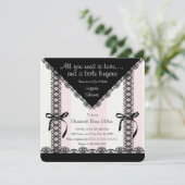 ブラックダマスクコルセットランジェリーブライダルシャワー招待状 招待状 (スタンド正面)