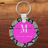 ブラックダマスクホットピンクモノグラム結婚ズキーチェーン キーホルダー (正面)