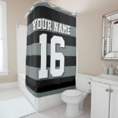 ブラックチャコールスポーツジャージ名門私立校風のストライプ シャワーカーテン (インサイチュ)