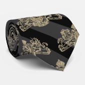 ブラックチャコールタキシードストライプ金ゴールドのホワイトエンブレム ネクタイ (ロール)