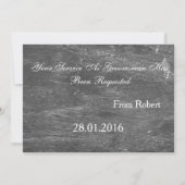 ブラックチョークボードスーツアップ　あなたは私のグルームズマンになってくれますか？ 招待状 (裏面)