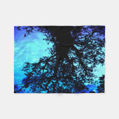 ブラックツリーズターコイズペリウィンクル宇宙毛布 フリースブランケット (正面(横))