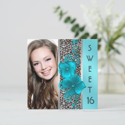 ブラックティール(緑がかった色)ブルーレオパード写真甘い16誕生日 招待状 (スタンド正面)