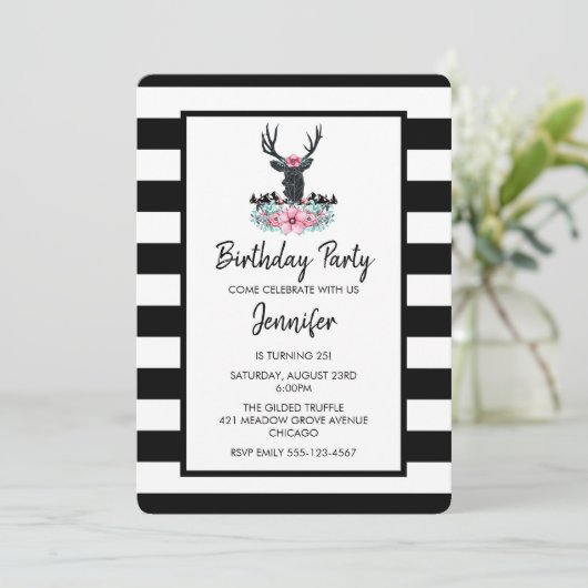 ブラックディアヘッドとピンクの花の花束誕生日 招待状 (スタンド正面)