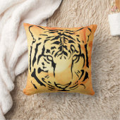 ブラックトラストライプのガーオンファイアリーオレンジ クッション (ブランケット)