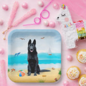 ブラックドイツシェパードドッグオンビーチ ペーパープレート (パーティー)