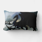 ブラックドラゴンファンタジーブルーマウンテンズ ランバークッション (正面)