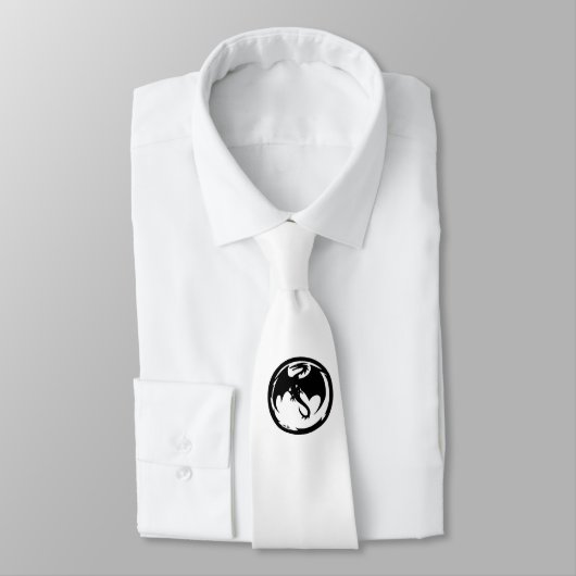 ブラックドラゴンホワイトネクタイ ネクタイ (タイ)