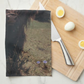 ブラックハイランドスコットランド牛の放牧ヴィンテージレトロ キッチンタオル (四つ折り)