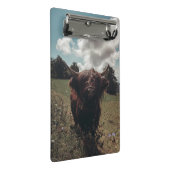 ブラックハイランドスコットランド牛の放牧ヴィンテージレトロ ミニクリップボード (アングル)