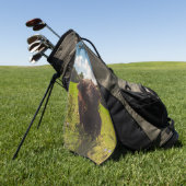 ブラックハイランド牛の放牧グリーンフィールドサンライト ゴルフタオル (グリーン)