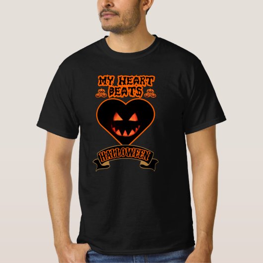 ブラックハートハロウィーンエビルパンプキン顔不気味ビブ Tシャツ (正面)