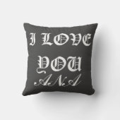 ブラックハートパターン愛する クッション (裏面)