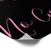 ブラックバックグラウンドにゴシップゾーンピンクの唇なし ポスター (角)