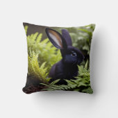 ブラックバニーのルシファー:いたずらの暗いバンドル クッション (正面)