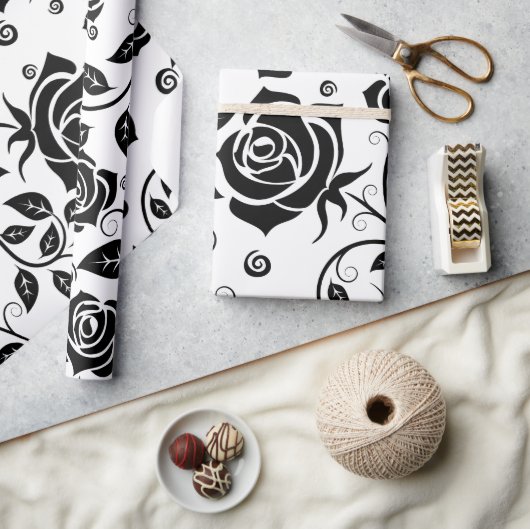 ブラックバラハロウィーン ラッピングペーパー (クラフト)
