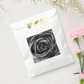 ブラックバラフラワーフローラ装飾ヴィンテージ フェイバーバッグ (封をした状態)