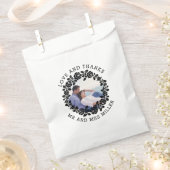 ブラックバラリース写真ミセスさん結婚に フェイバーバッグ (クリップ留めされた状態)