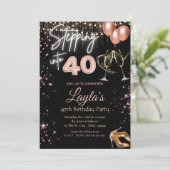 ブラックバラ金ゴールド40thバースデーガール招待状 招待状 (スタンド正面)