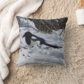 ブラックバードロッキーマウンテンマグパイ角枕 クッション (ブランケット)