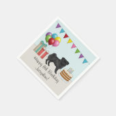 ブラックパグキュート漫画の犬カラフル誕生日 スタンダードカクテルナプキン (角)