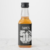 ブラックパーソナライズされた50th Any Birthdayパーティー リキュールボトルラベル (正面)