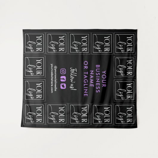 ブラックパープルあなたのロゴとソーシャルメディア タペストリー (正面(横))