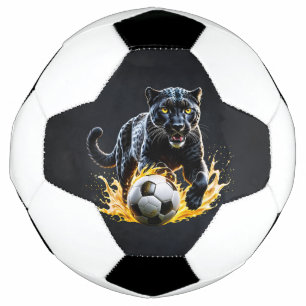 ブラックヒョウ遊はサッカーをしている。 サッカーボール