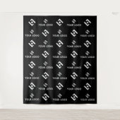 ブラックビジネスロゴのステップと繰り返し背景バナー タペストリー (正面)