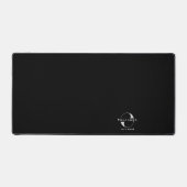 ブラックビジネスロゴ会社ブランドミニマルシンプル デスクマット (正面)