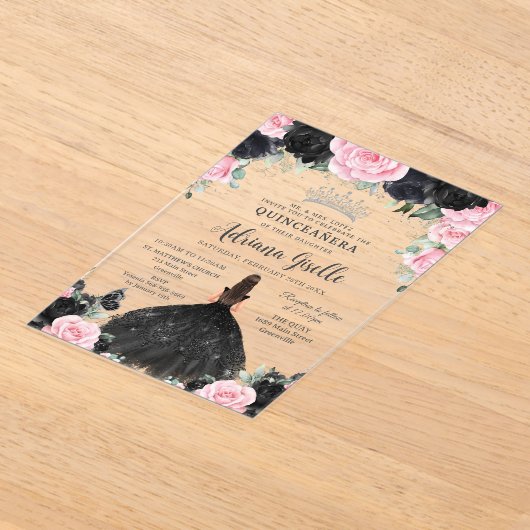 ブラックピンクのフローラ花ドレスシルバーキンセアニェラ アクリル招待状 (レイダウン)