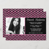 ブラックピンクフェイクグリッターシェブロン甘い16枚の写真 招待状 (正面/裏面)