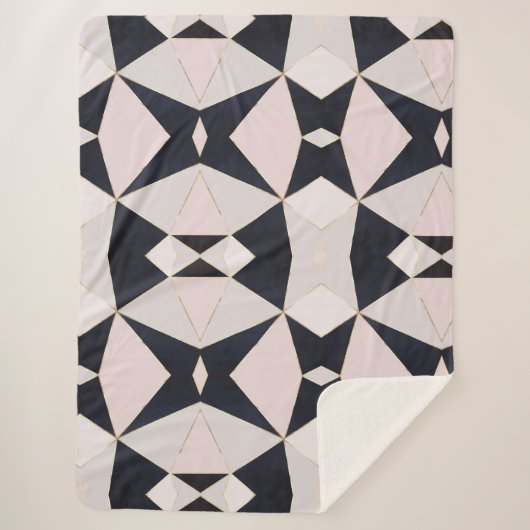 ブラックピンクローズ金ゴールド万華鏡のように千変万化するパターン幾何学 シェルパブランケット (正面)