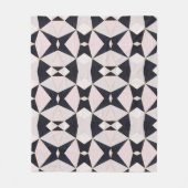 ブラックピンクローズ金ゴールド万華鏡のように千変万化するパターン幾何学 フリースブランケット (正面)