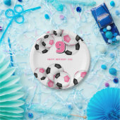 ブラックピンサッカーボール女の子の誕生日パーティー ペーパープレート (パーティー)