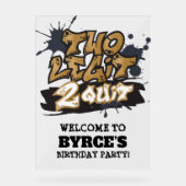 ブラックフェイク金ゴールド2レギ2やめ歓迎 アクリルサイン (正面)