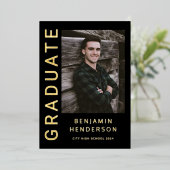 ブラックフォトボーイゴールドフォイル卒業発表 箔招待状 (立ち正面)