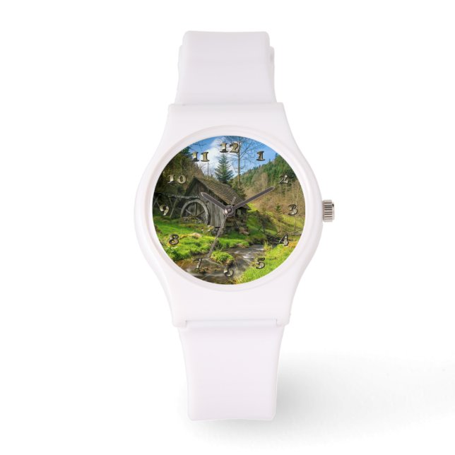 ブラックフォレストグリストミルドイツ 腕時計 (正面)