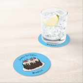 ブラックフォレストケーキ漫画イラストレーション ラウンドペーパーコースター (インサイチュ)