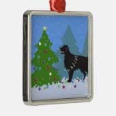 ブラックフラットコートレトリバー – クリスマスフォレスト メタルオーナメント (右)