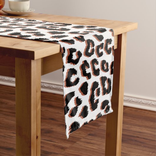ブラックブラウンとホワイトヒョウのプリント ショートテーブルランナー (インサイチュ)
