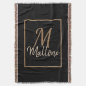 ブラックブラウン金ゴールドスクリプトエレガントモノグラム スローブランケット (正面縦)